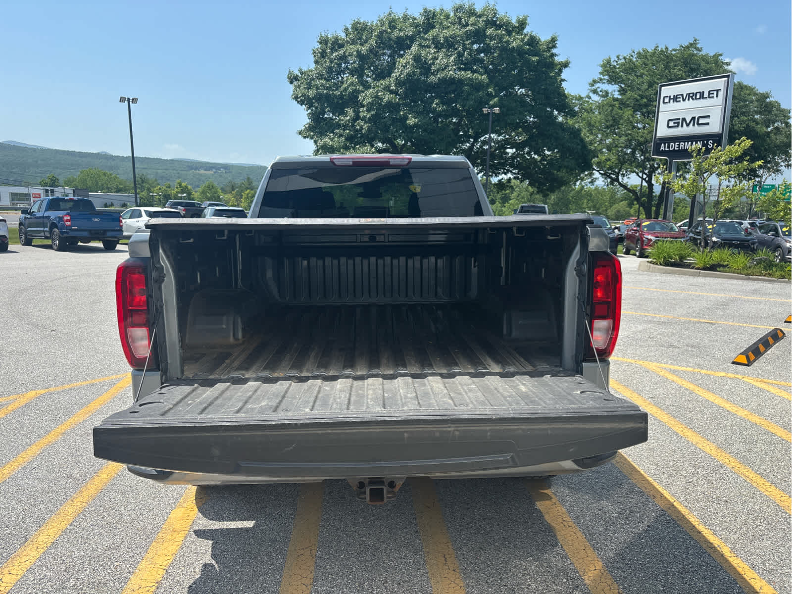 2023 GMC Sierra 1500 Elevation - Photo 7