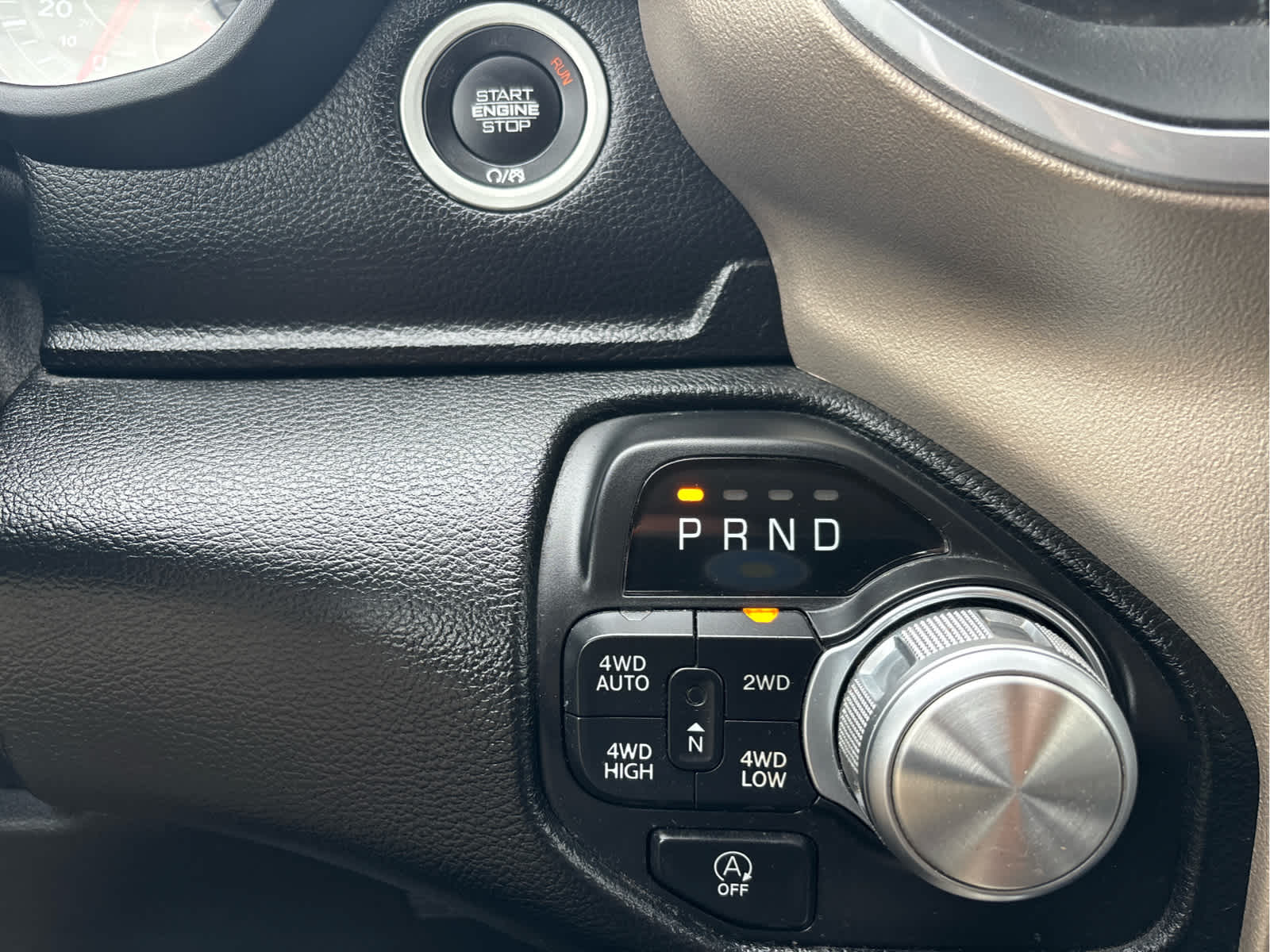 2020 RAM Ram 1500 Pickup Laramie - Photo 14