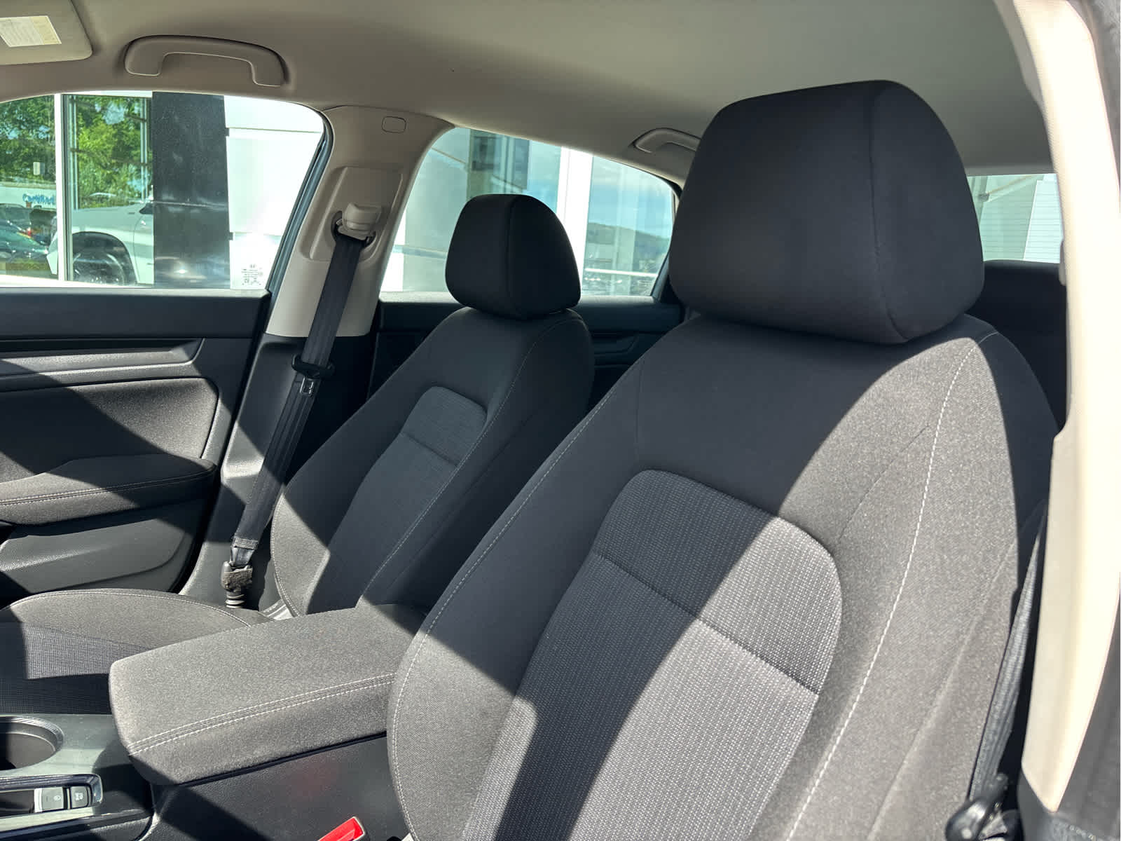 2022 Honda Civic LX - Photo 10