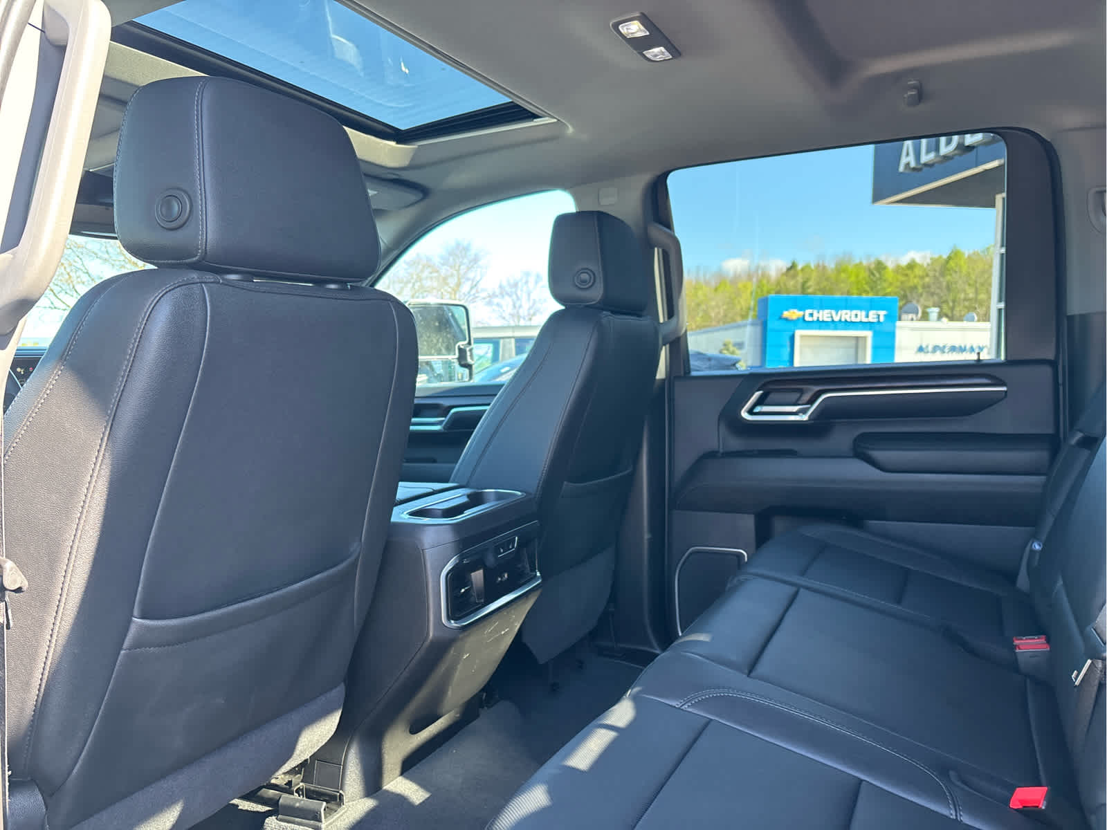 2025 GMC Sierra 3500HD SLT - Photo 22