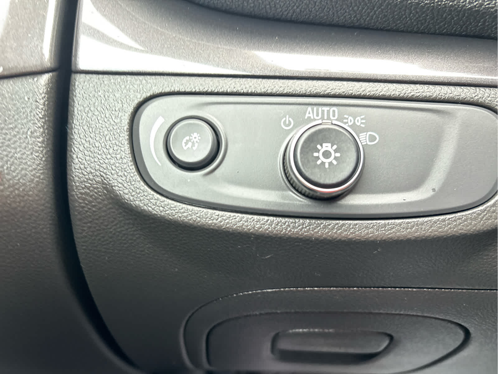 2022 Buick Encore Preferred - Photo 19