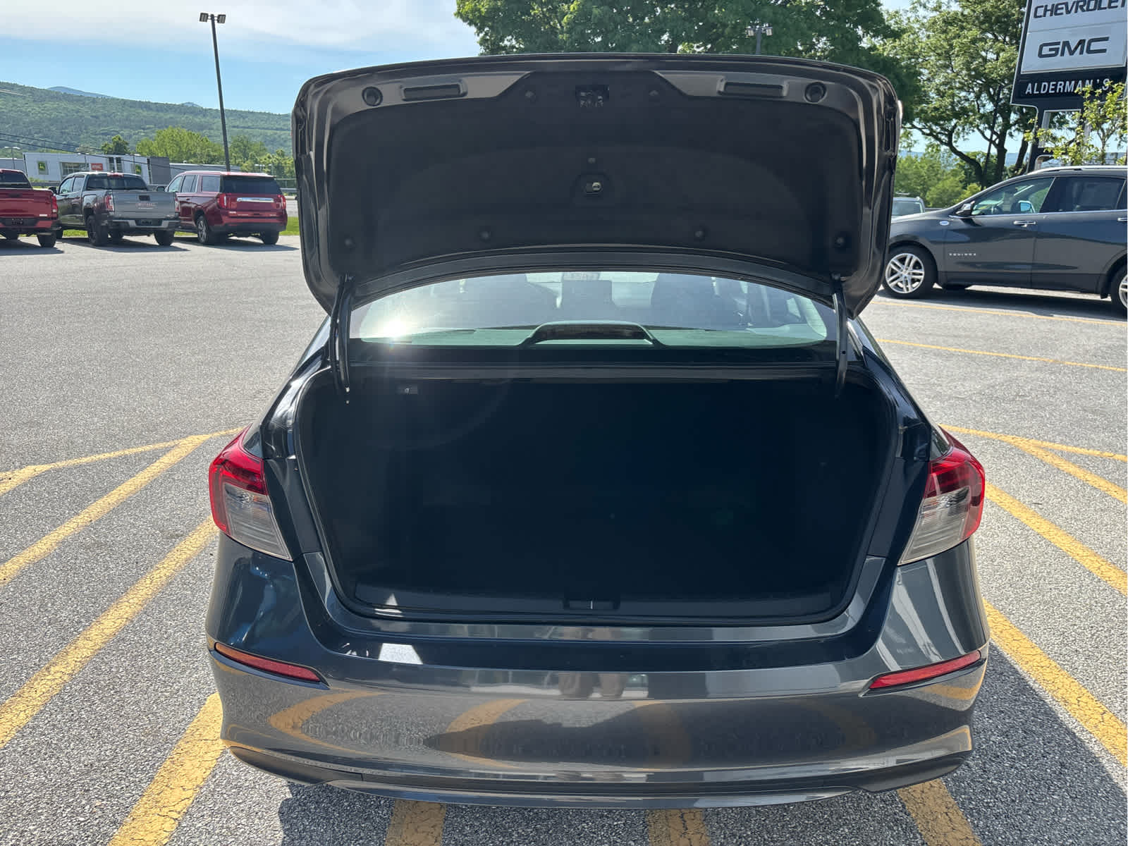 2022 Honda Civic LX - Photo 21