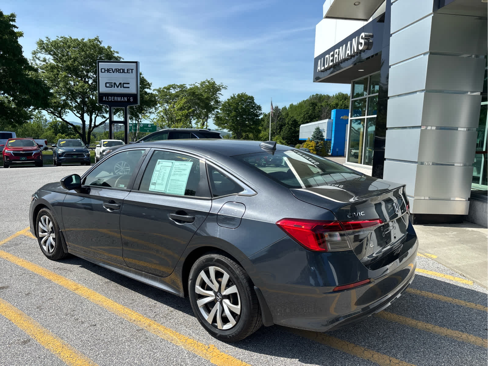 2022 Honda Civic LX - Photo 5
