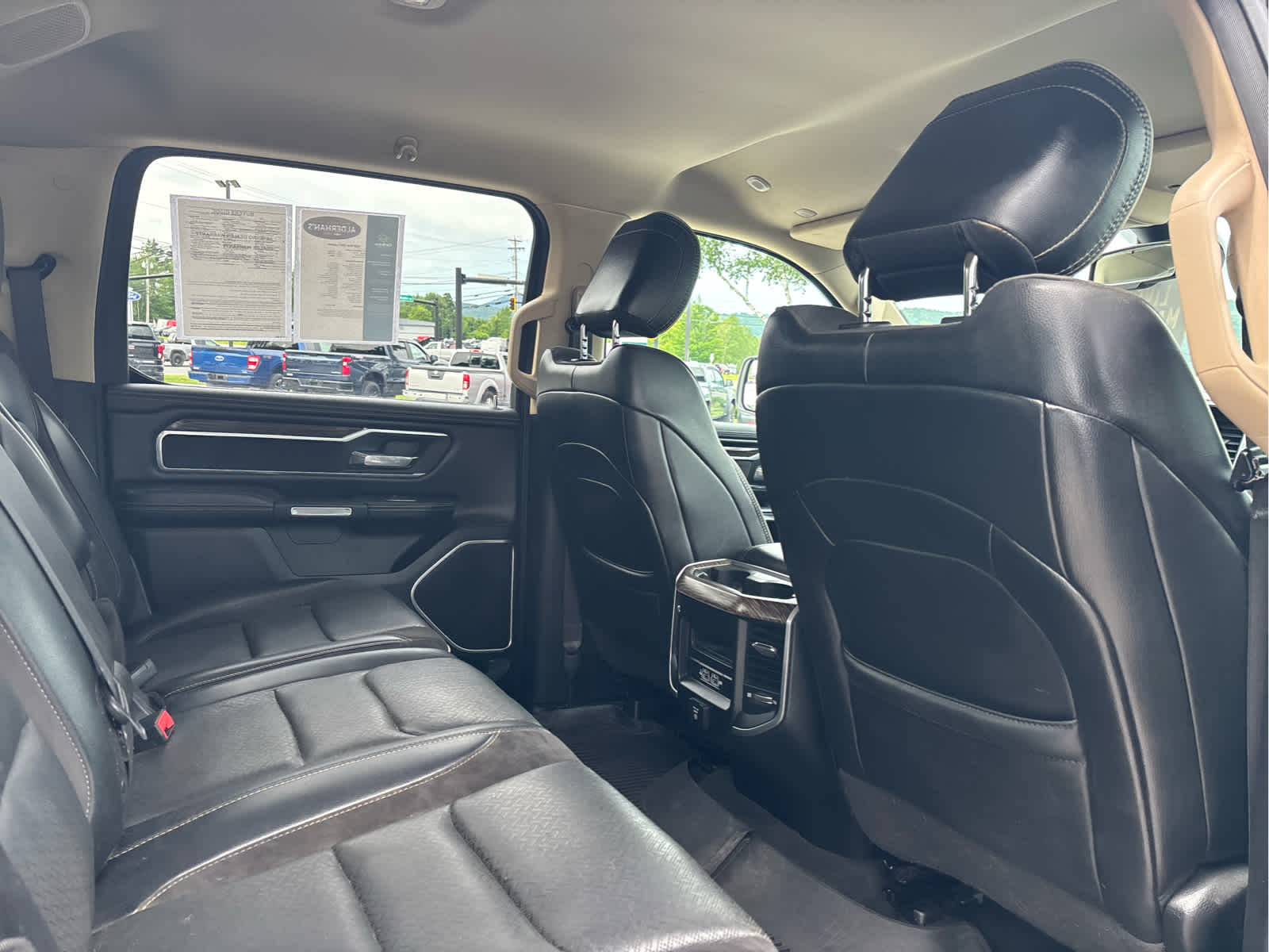 2020 RAM Ram 1500 Pickup Laramie - Photo 20