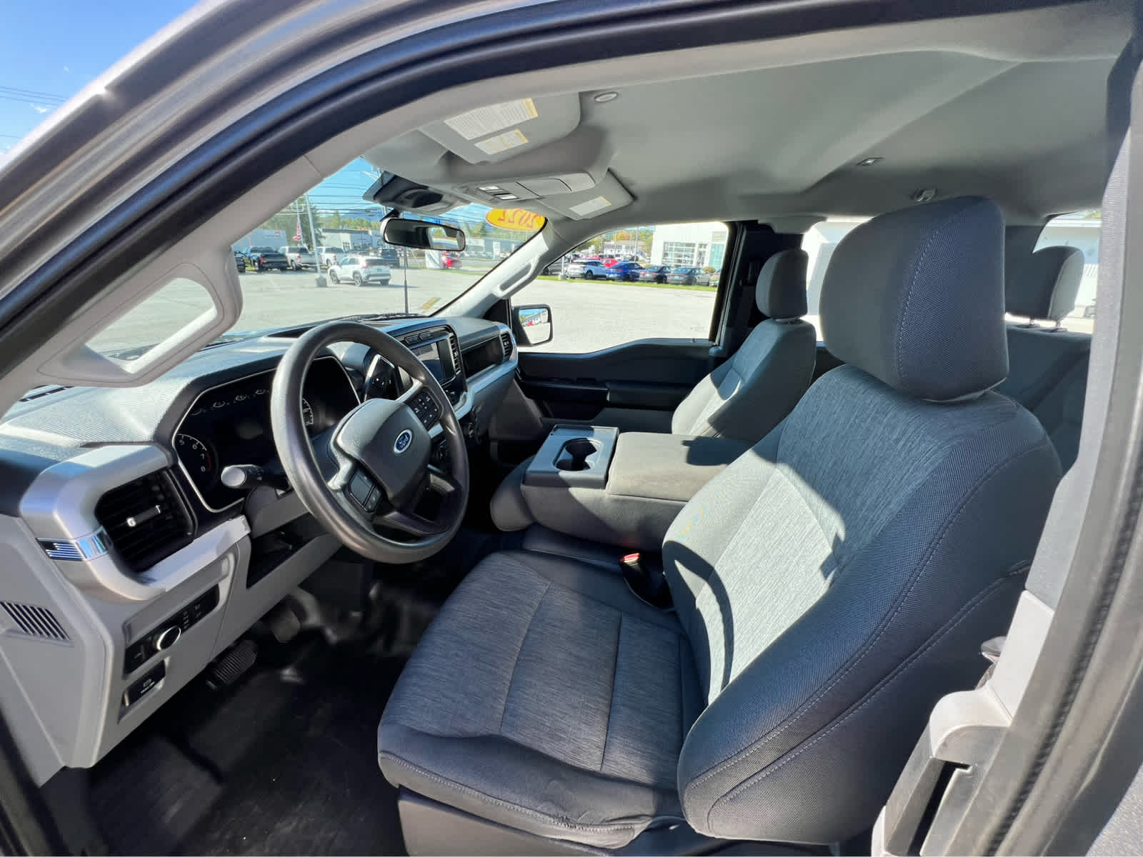 2022 Ford F-150 XL - Photo 10