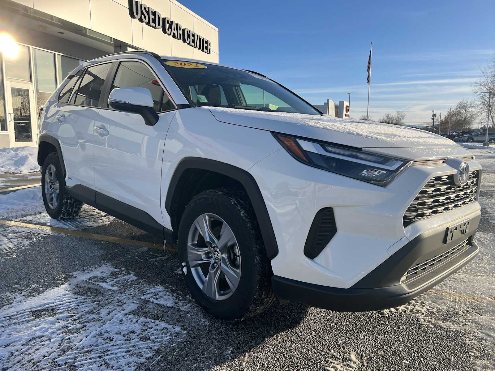 2022 Toyota RAV4 XLE's photo