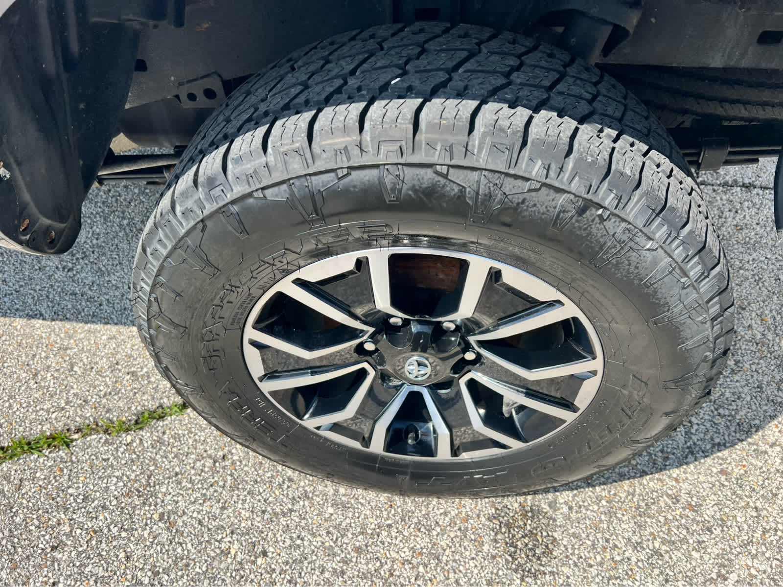 2023 Toyota Tacoma TRD Sport - Photo 16