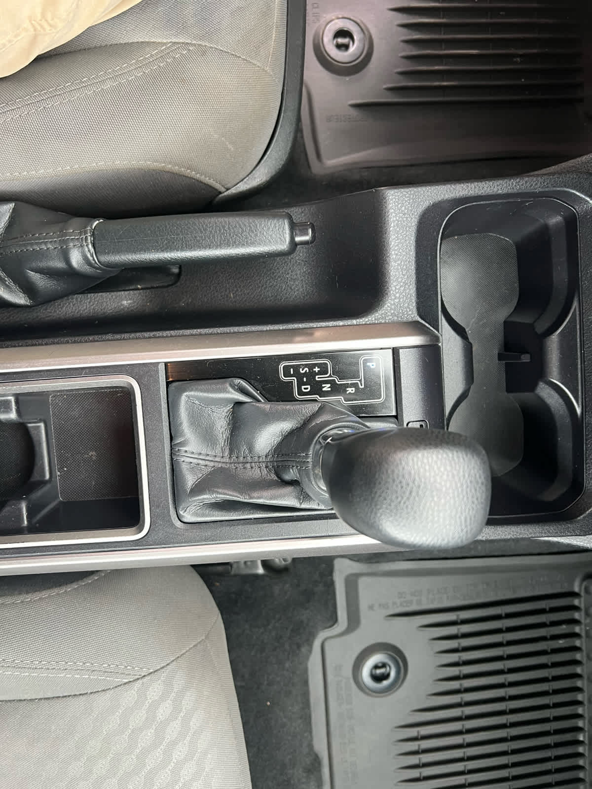 2023 Toyota Tacoma SR5 - Photo 11