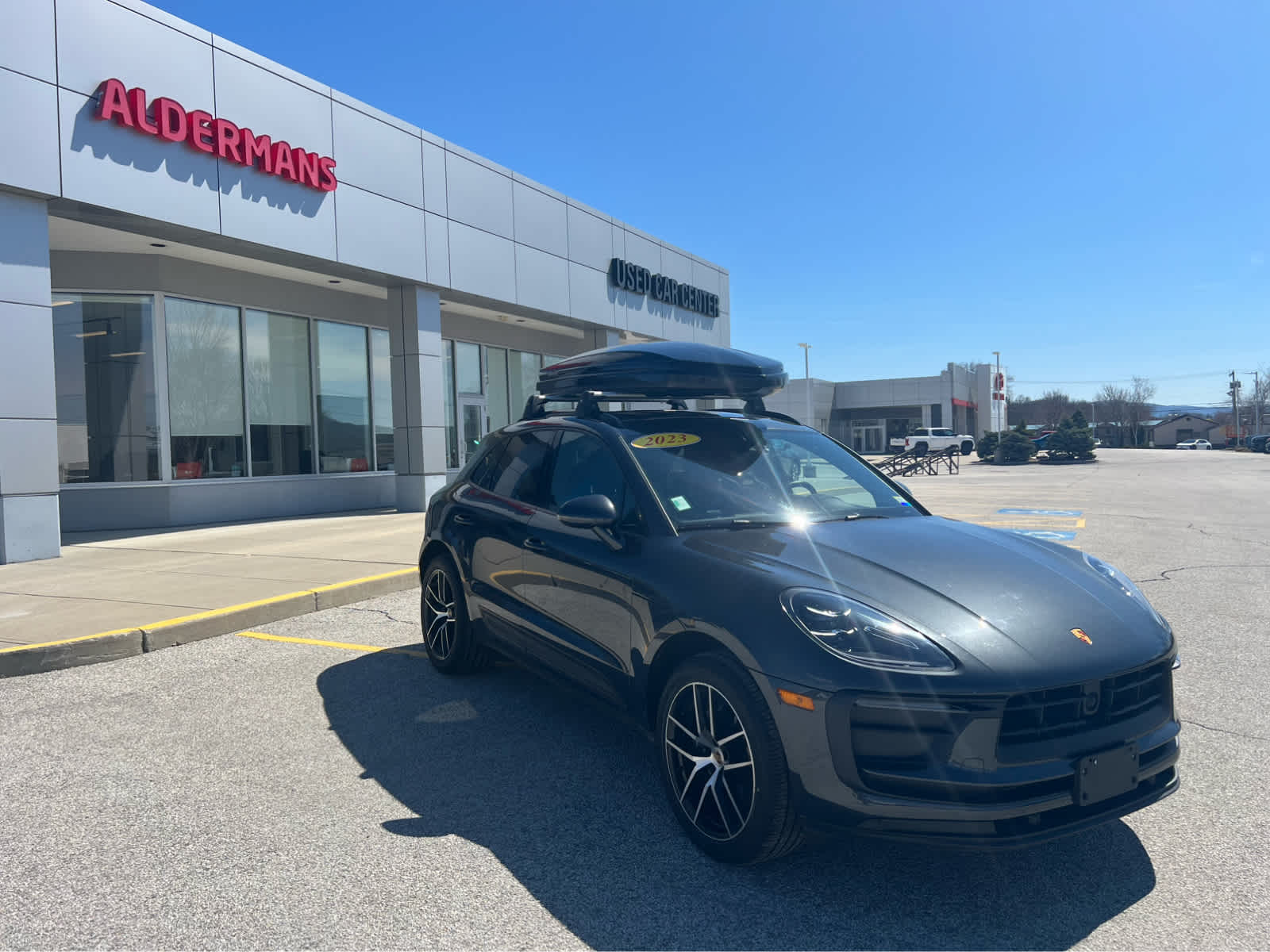 2023 Porsche Macan Base - Photo 22