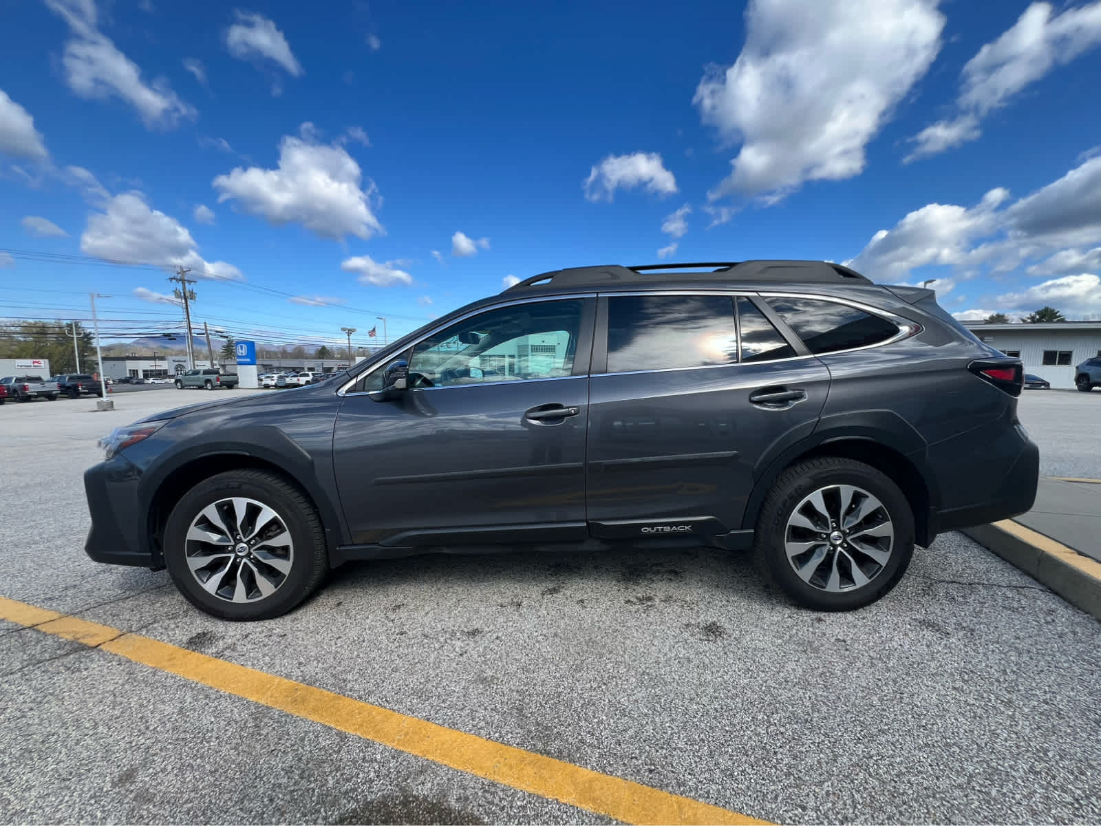 2024 Subaru Outback Limited - Photo 6