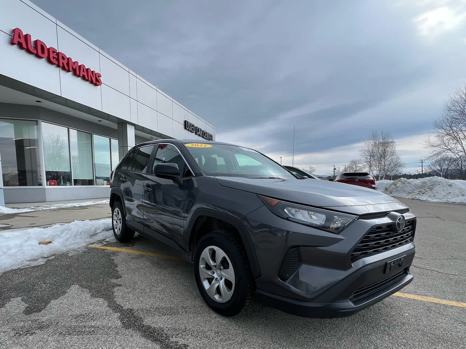 2022 Toyota RAV4 LE