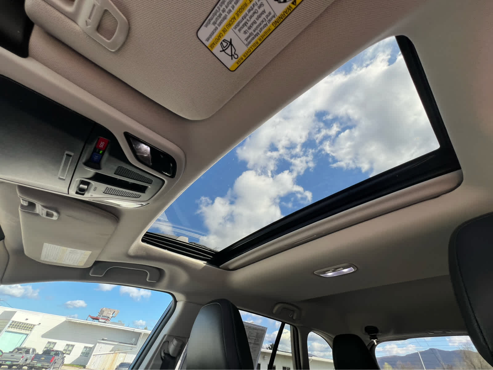 2024 Subaru Outback Limited - Photo 16
