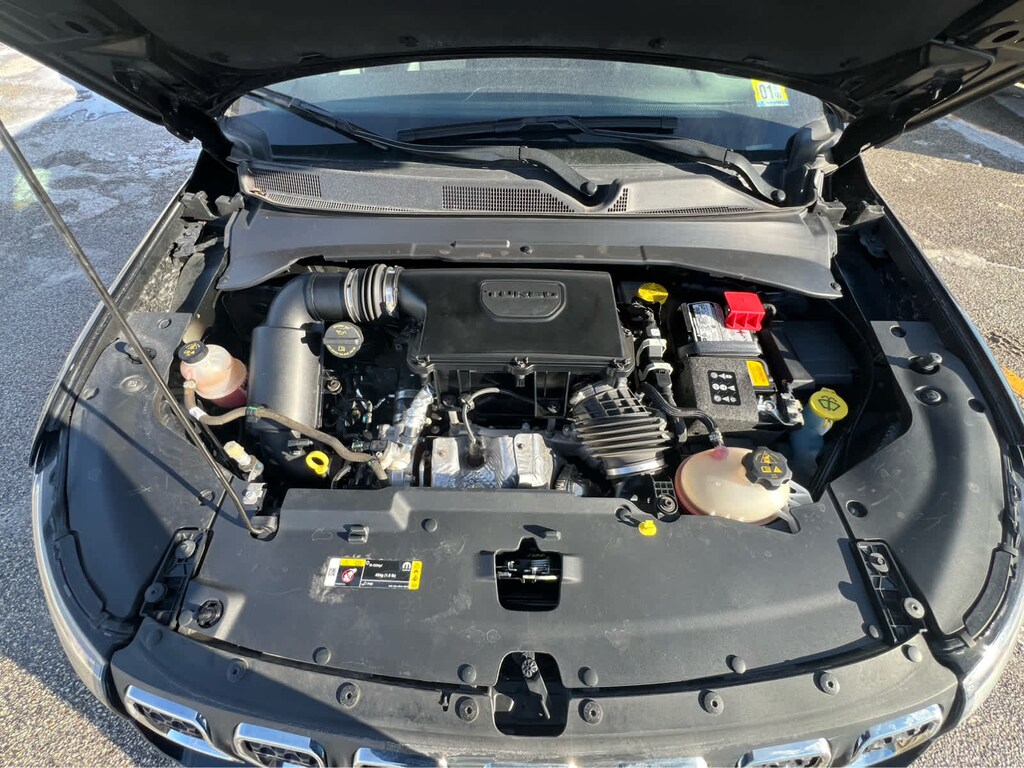 Used 2024 Jeep Compass Latitude SUV