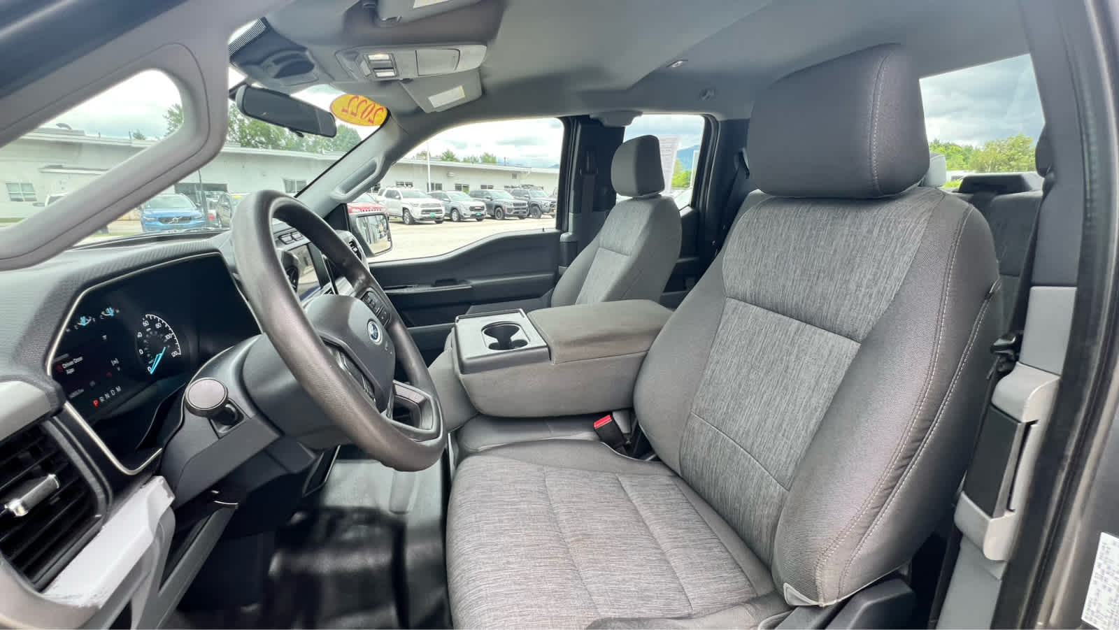 2022 Ford F-150 XL - Photo 7
