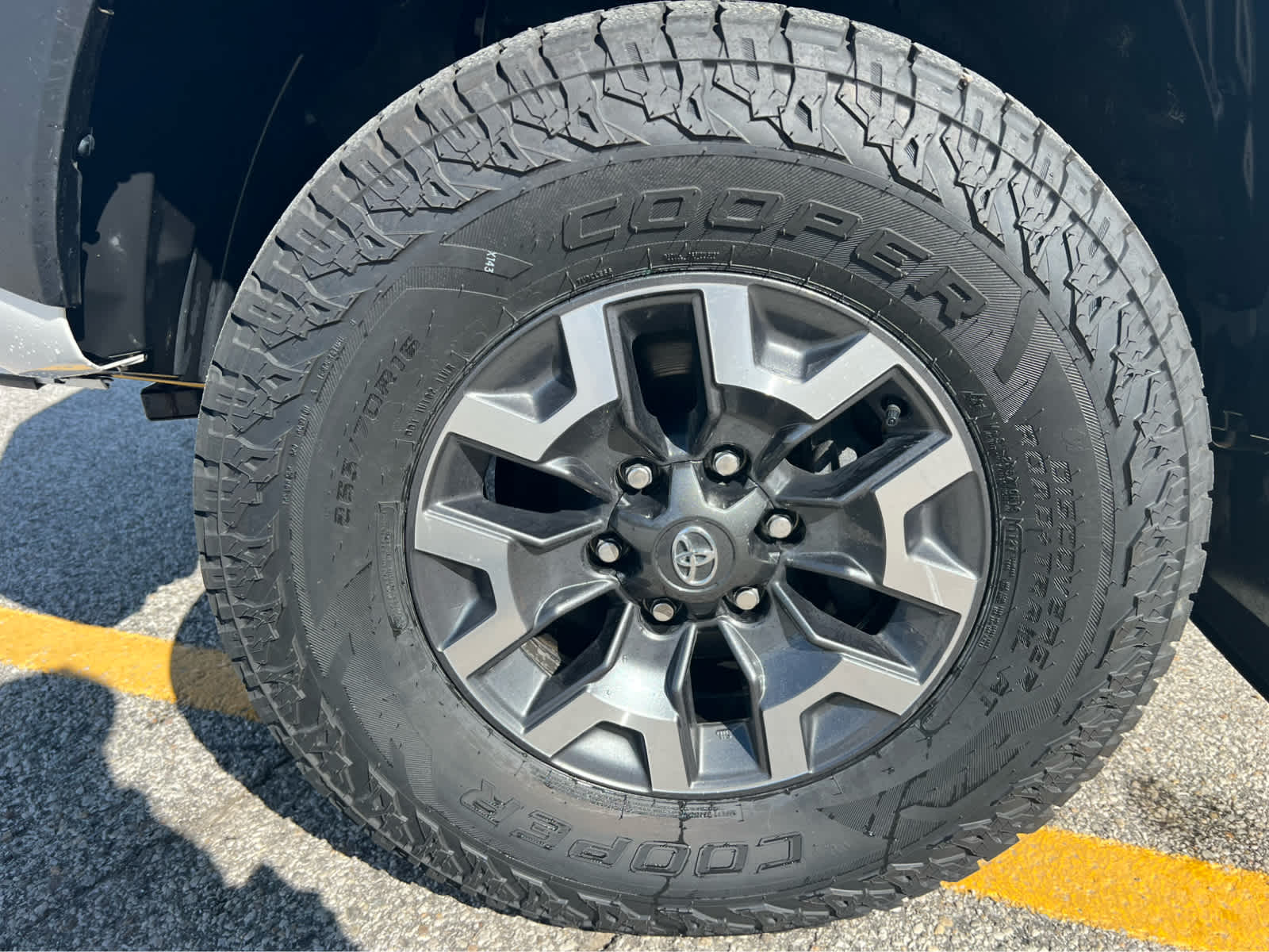 2023 Toyota Tacoma TRD Off Road - Photo 5