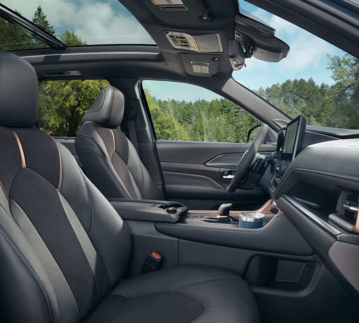 Toyota Grand Highlander Interior