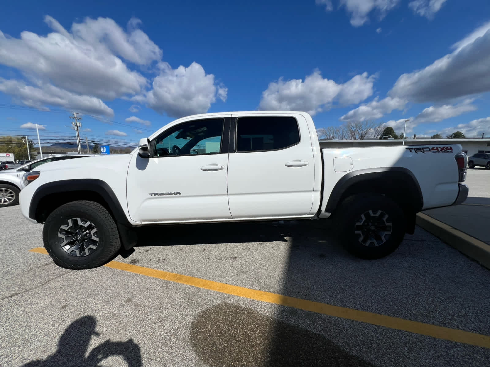 2023 Toyota Tacoma TRD Off Road - Photo 6