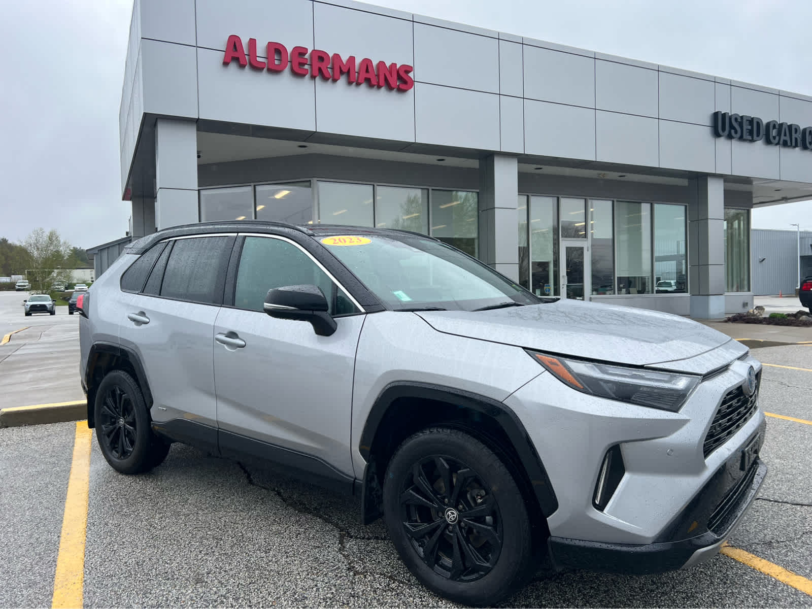 2023 Toyota RAV4 Hybrid SUV 