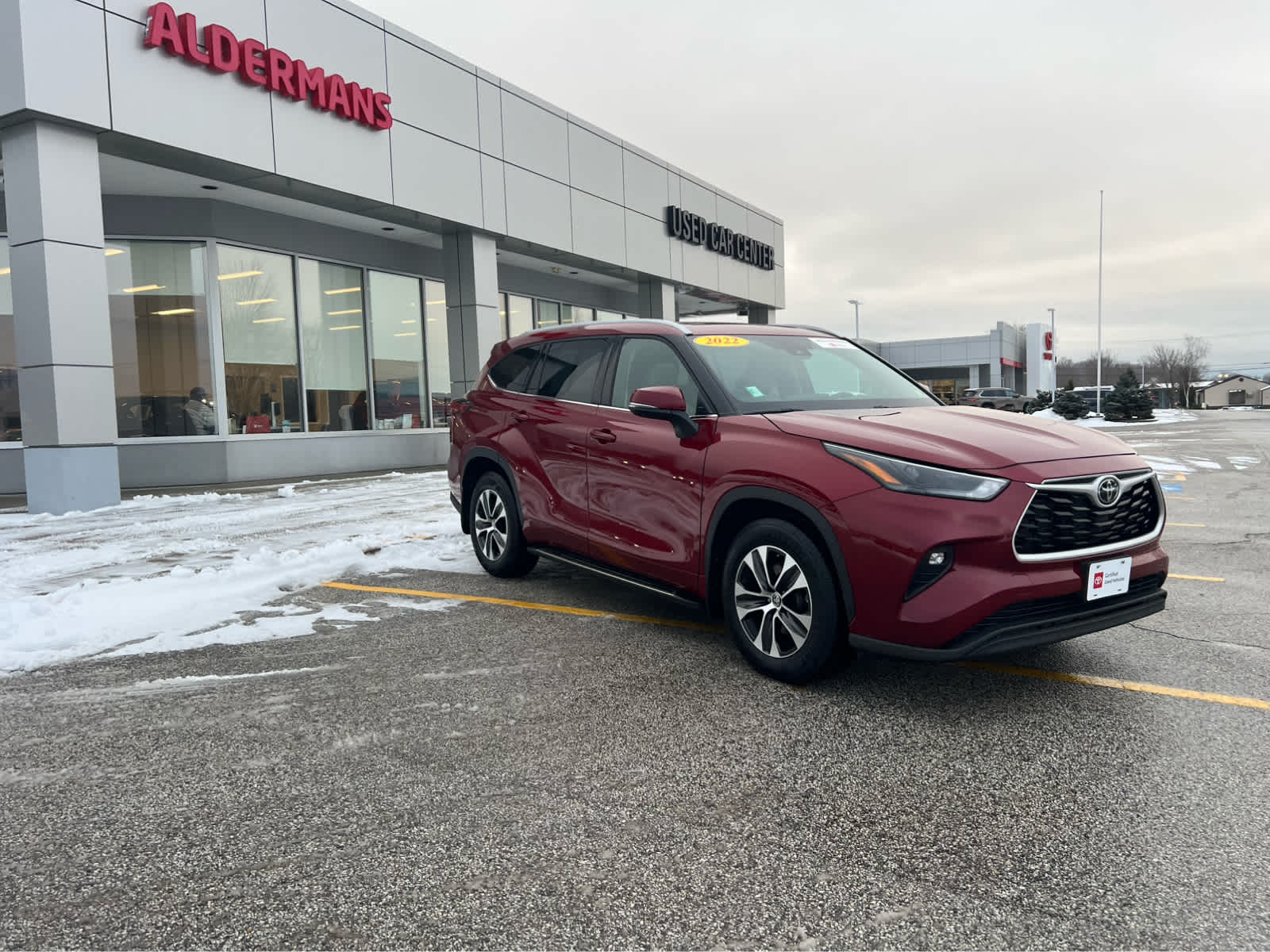 2022 Toyota Highlander XLE's photo