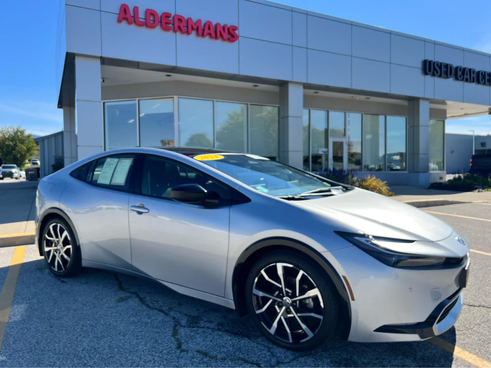 2024 Toyota Prius Prime Hatchback 
