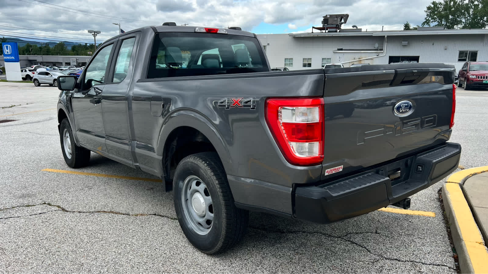 2022 Ford F-150 XL - Photo 16