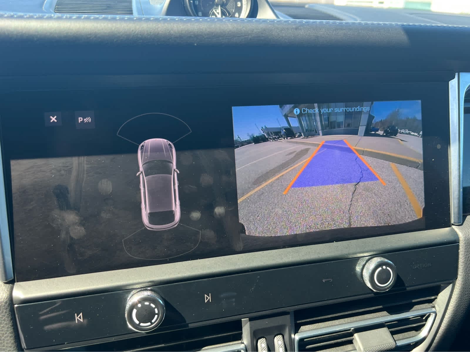 2023 Porsche Macan Base - Photo 21