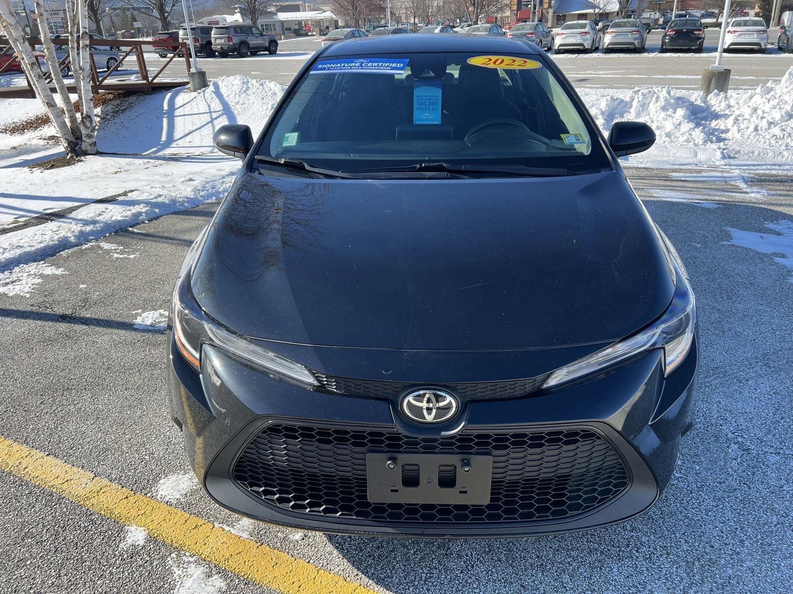 Used 2022 Toyota Corolla LE with VIN 5YFEPMAE4NP324925 for sale in Rutland, VT