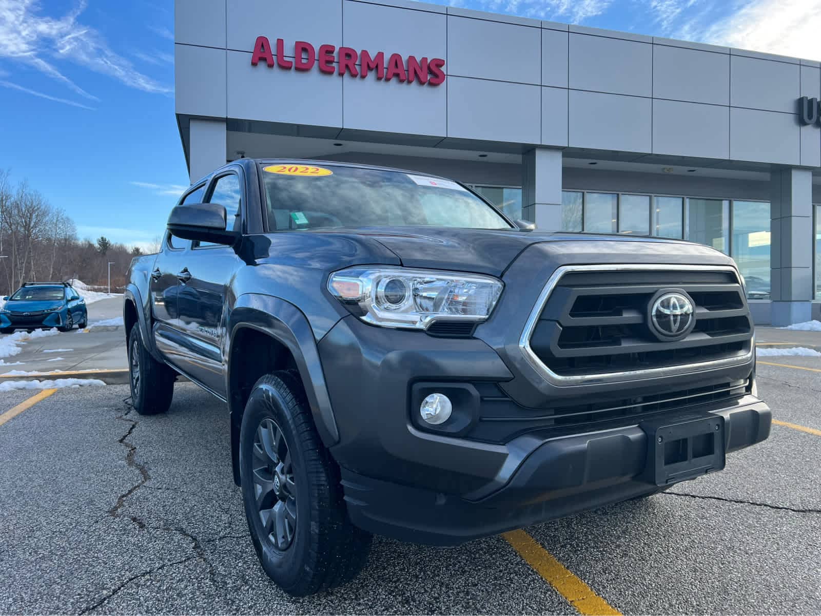 2022 Toyota Tacoma SR5's photo
