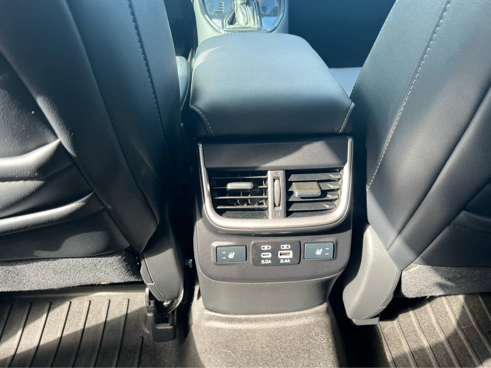 2024 Subaru Outback Limited - Photo 18