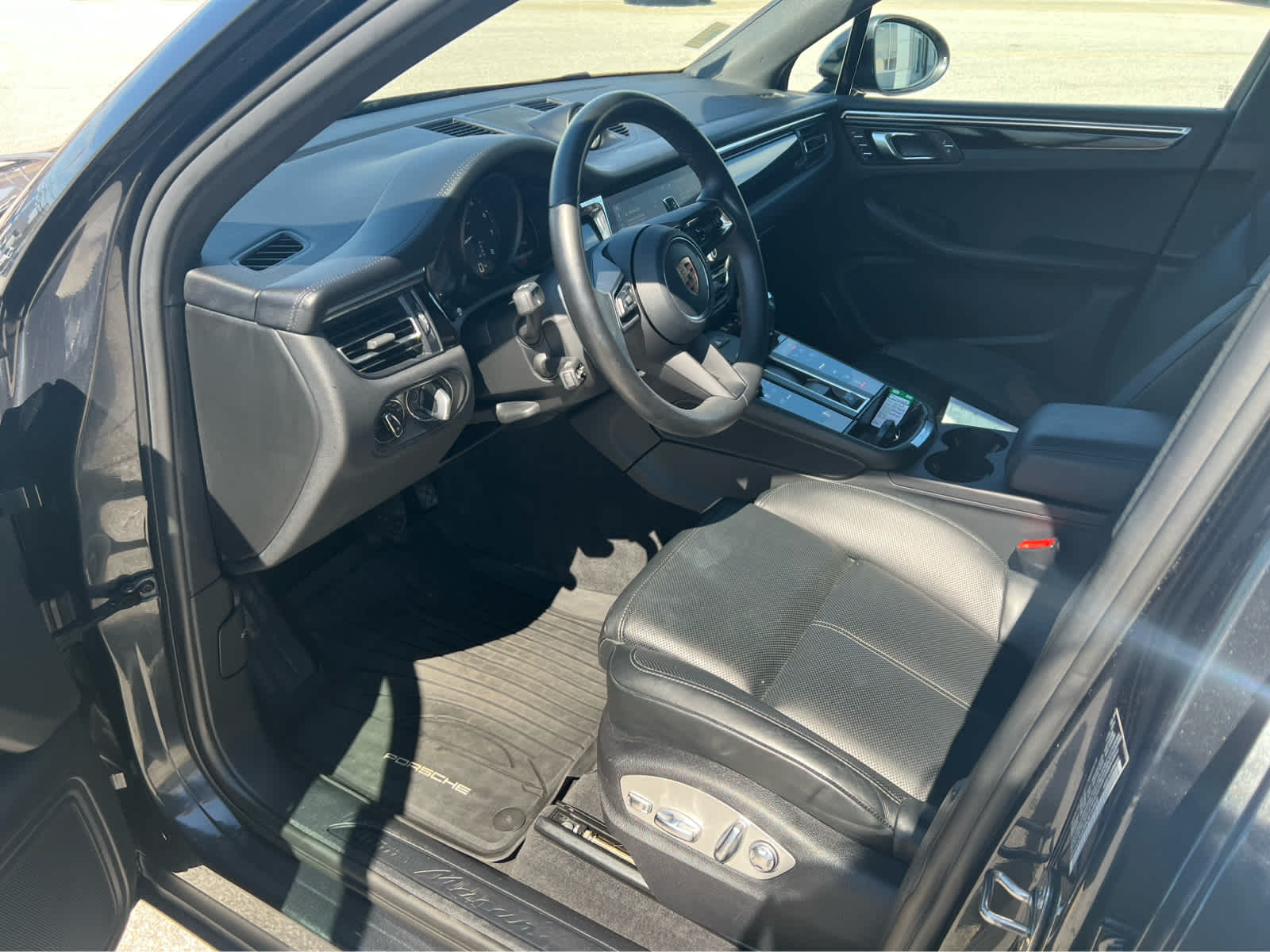 2023 Porsche Macan Base - Photo 13