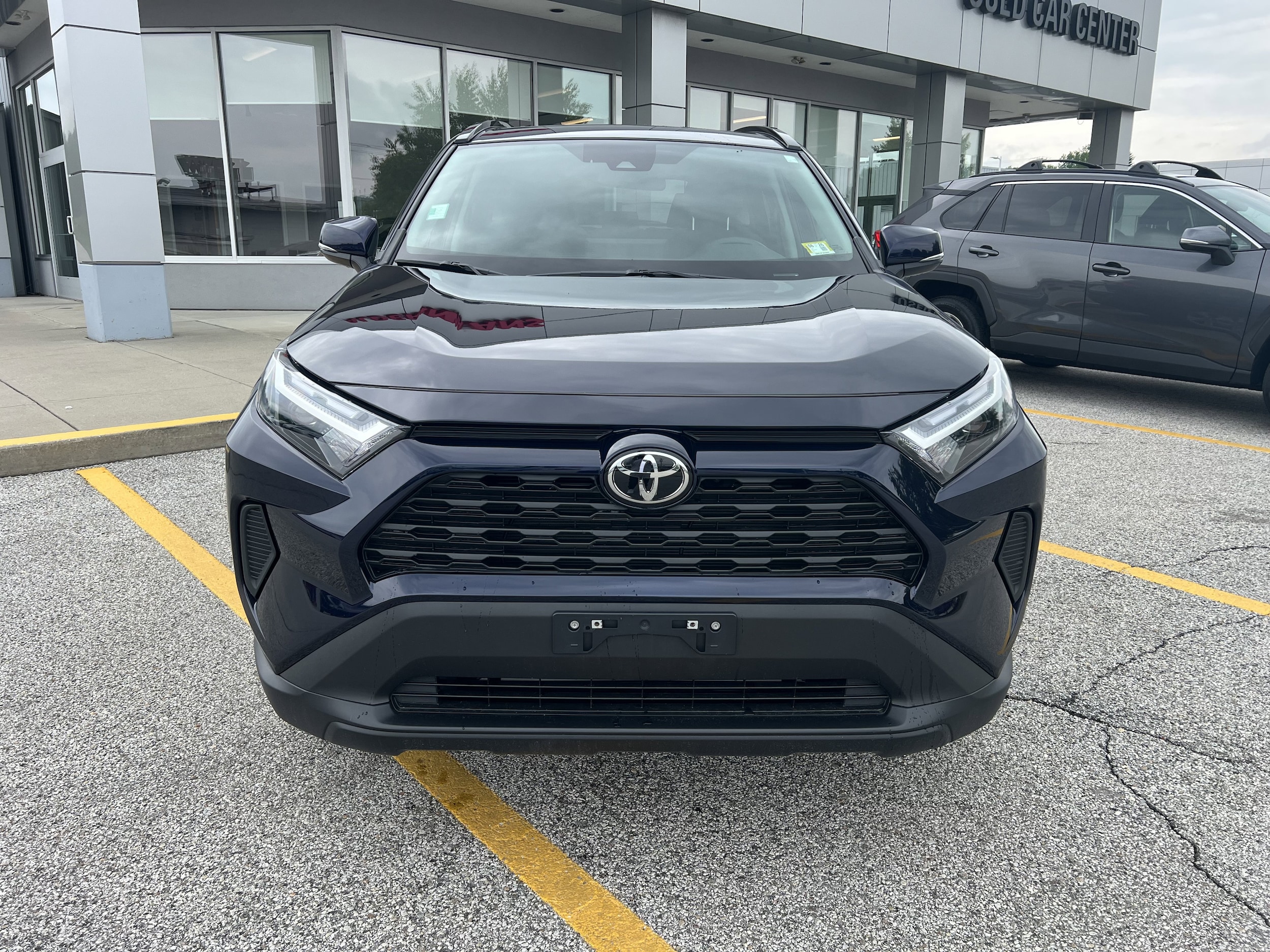 Certified 2022 Toyota RAV4 XLE with VIN 2T3P1RFVXNW303647 for sale in Rutland, VT