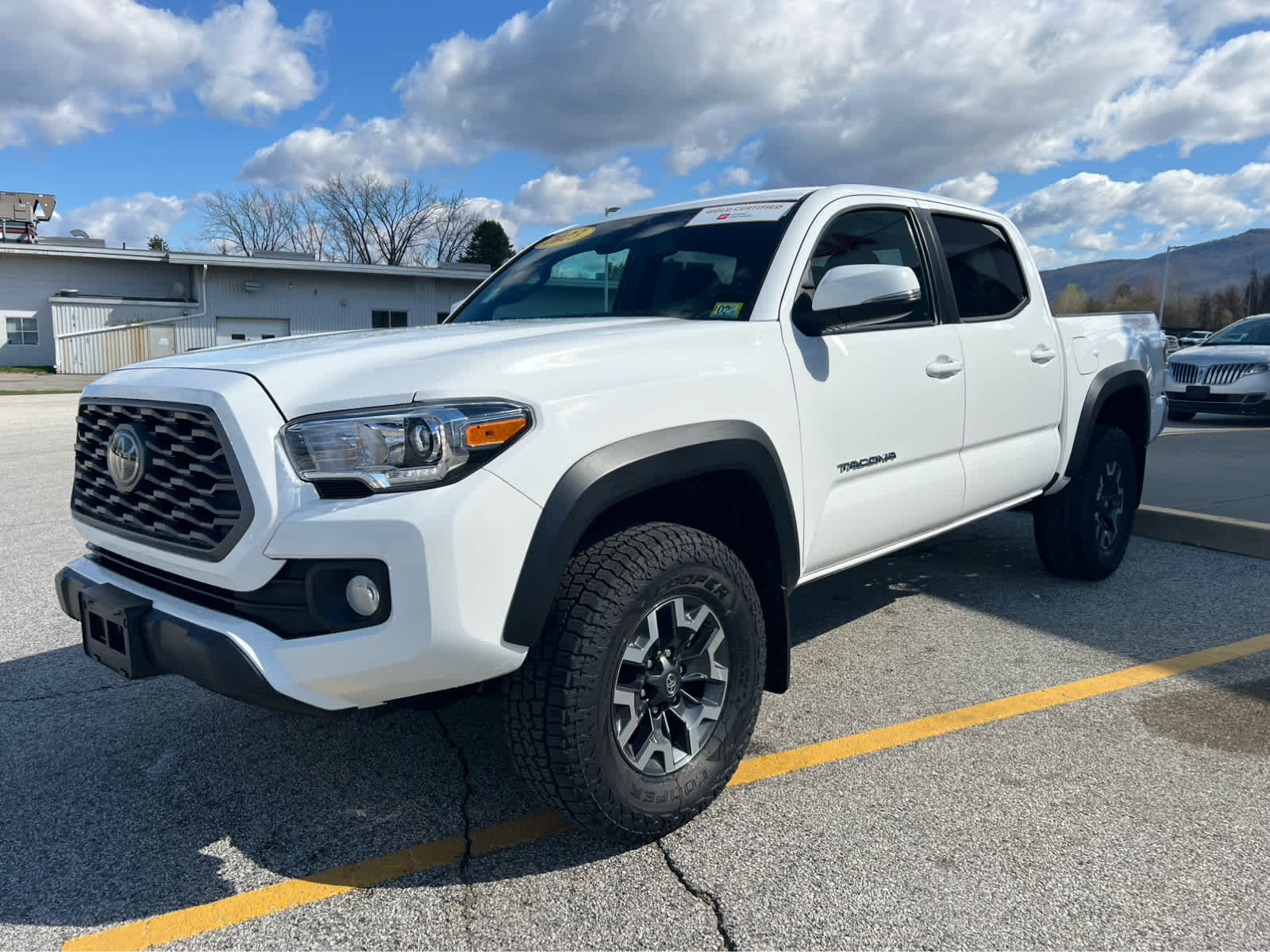 2023 Toyota Tacoma TRD Off Road - Photo 3