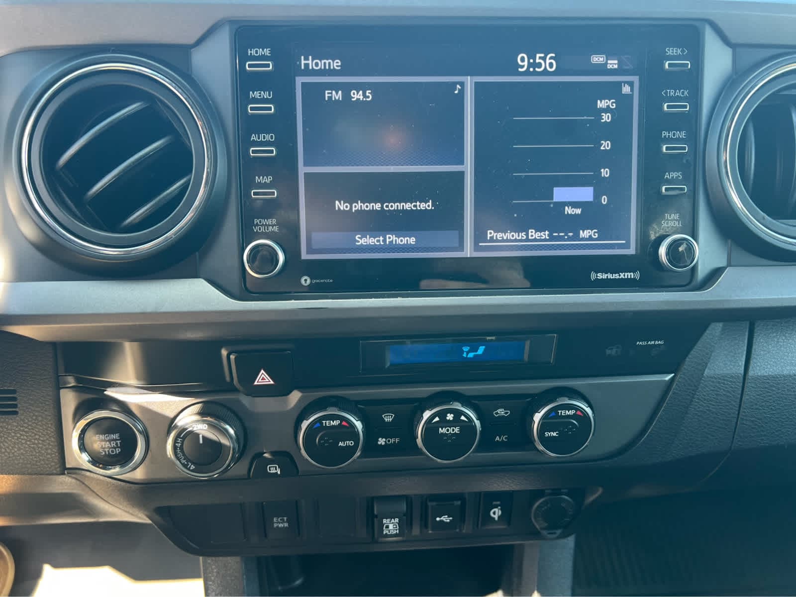 2023 Toyota Tacoma TRD Off Road - Photo 12
