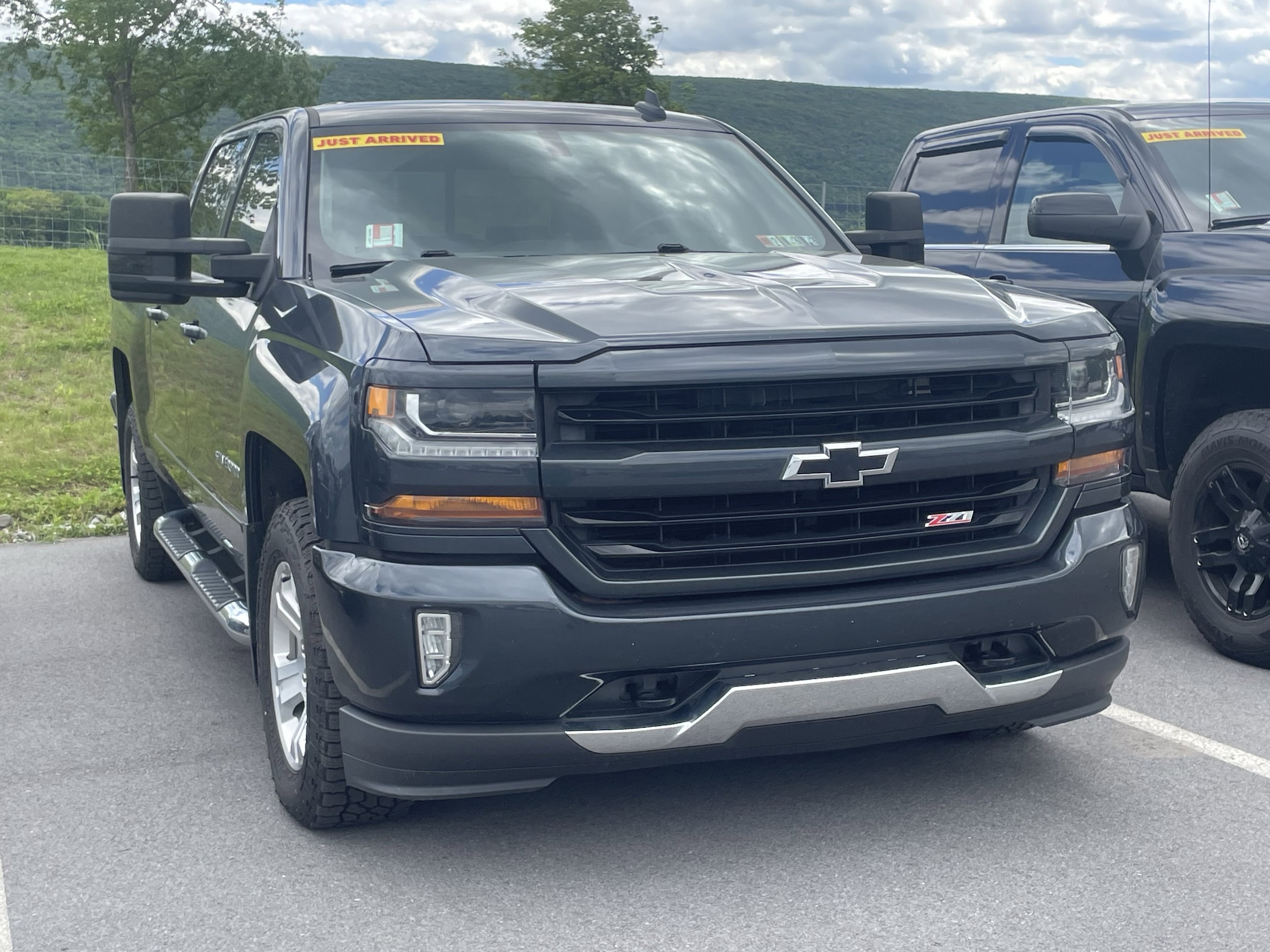2018 Chevrolet Silverado 1500 LT Z71 4X4 Crew Cab Short Box's photo