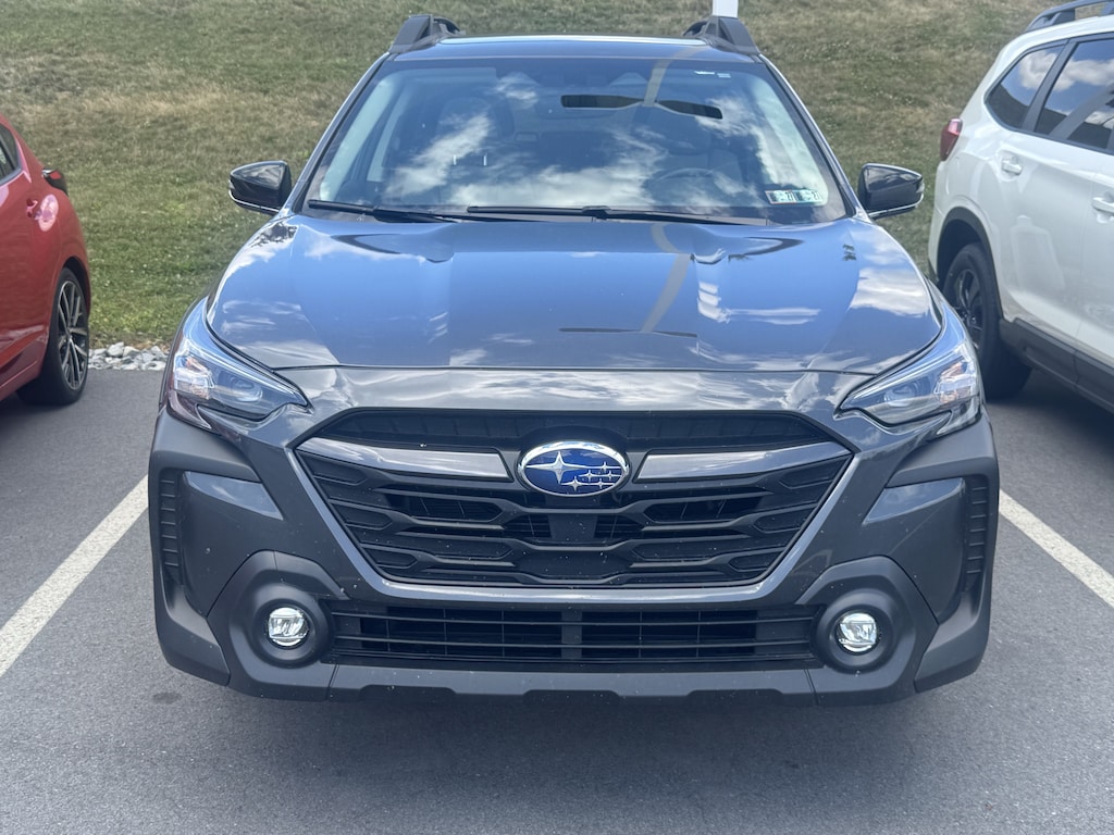 Used 2025 Subaru Outback Premium SUV