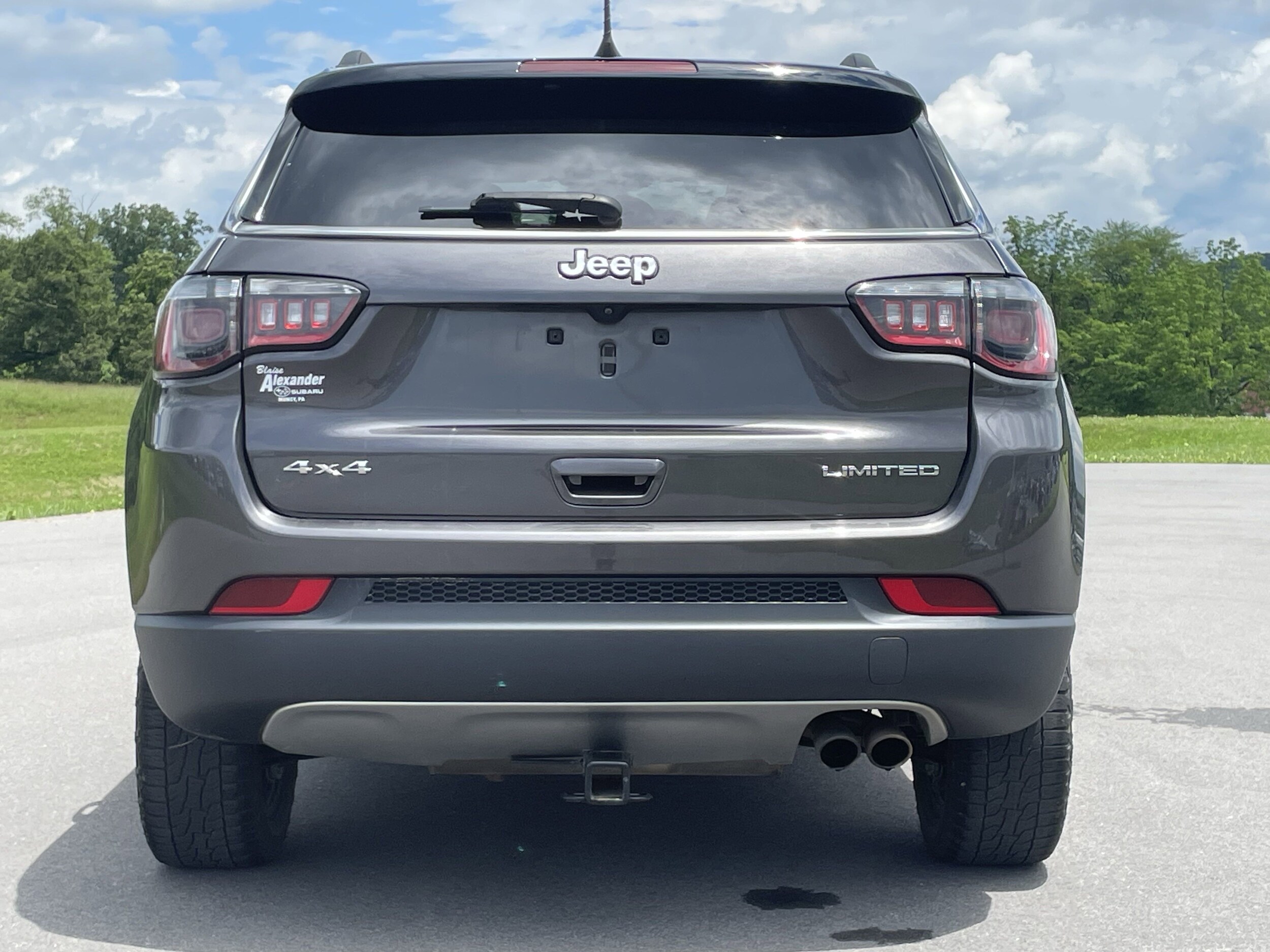 2022 Jeep Compass Limited photo 4
