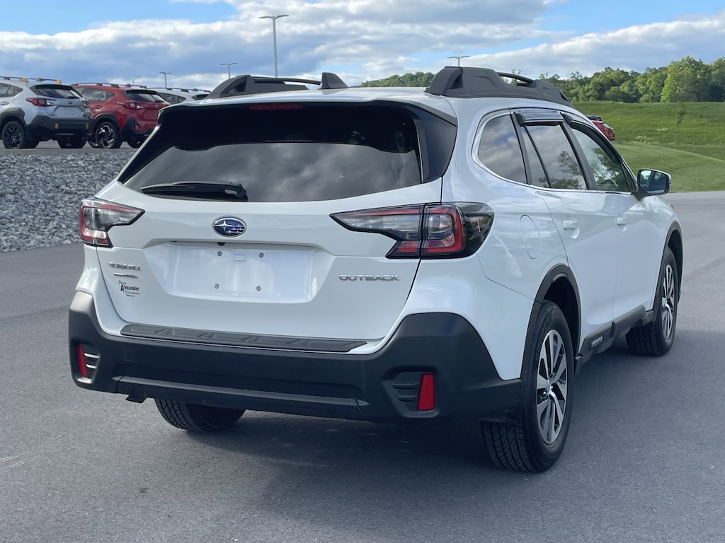 Used 2020 Subaru Outback Premium SUV
