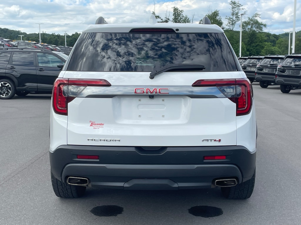 Used 2023 GMC Acadia AT4 SUV