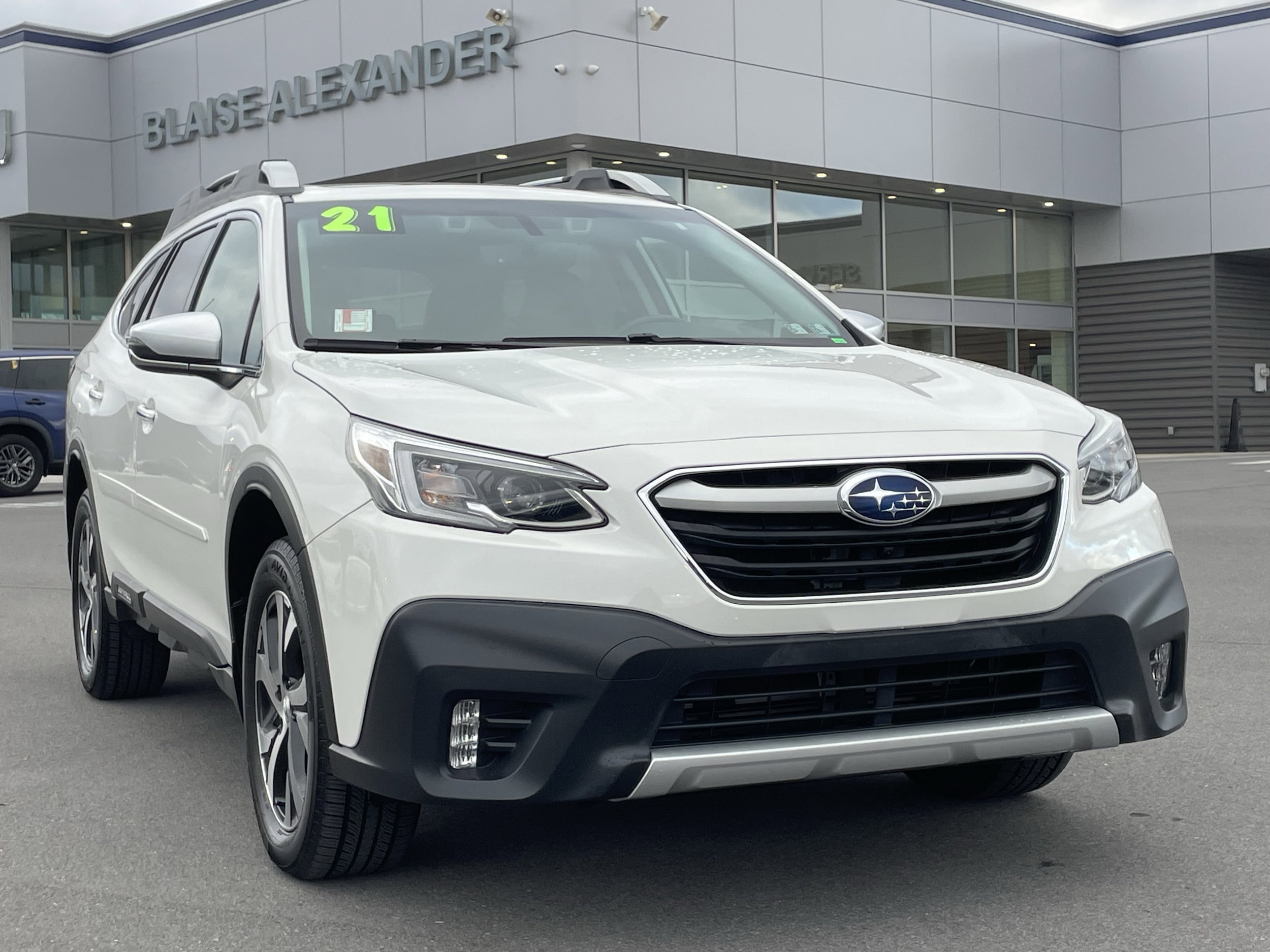 2021 Subaru Outback Touring
