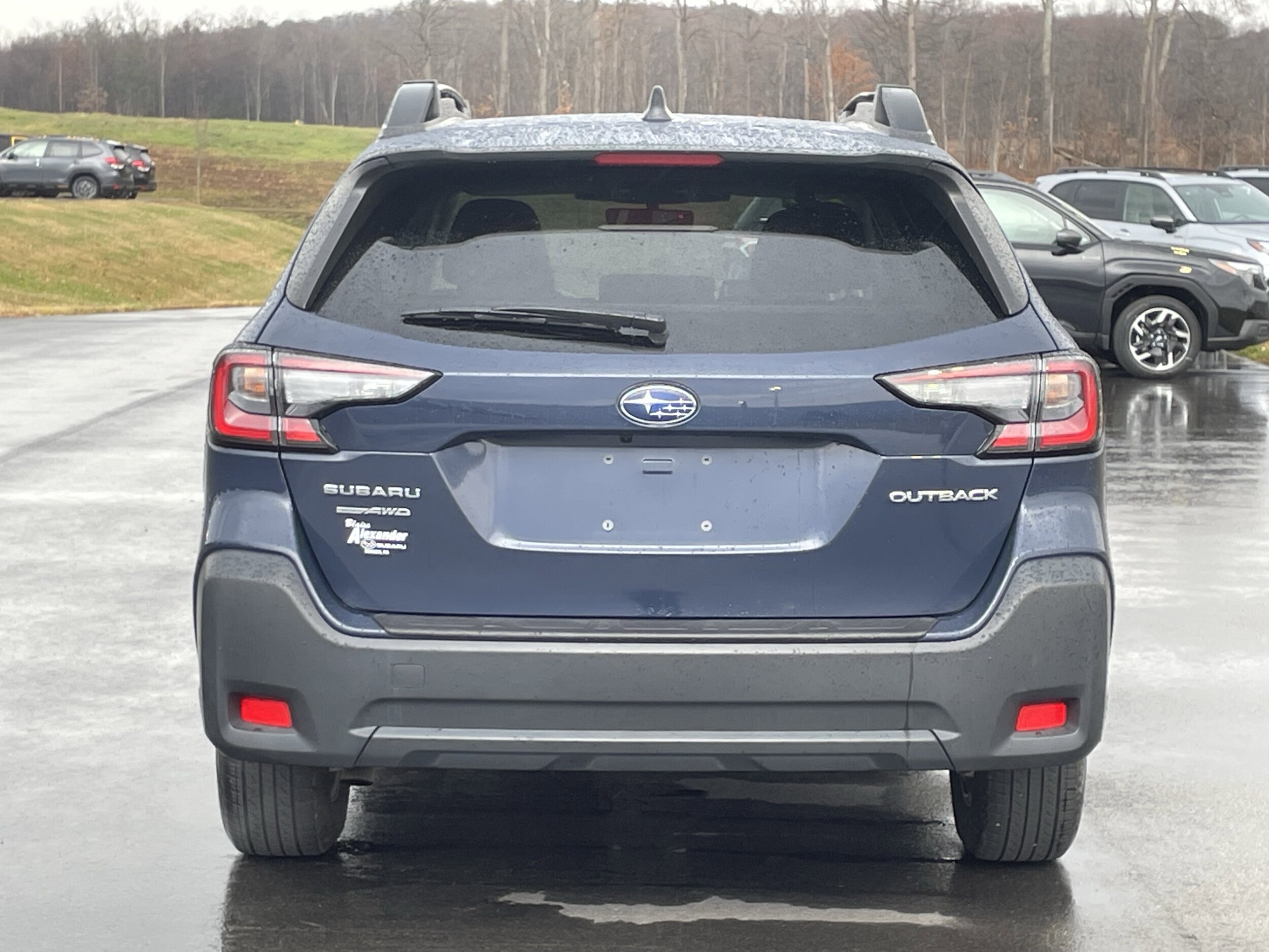 2025 Subaru Outback Premium photo 4