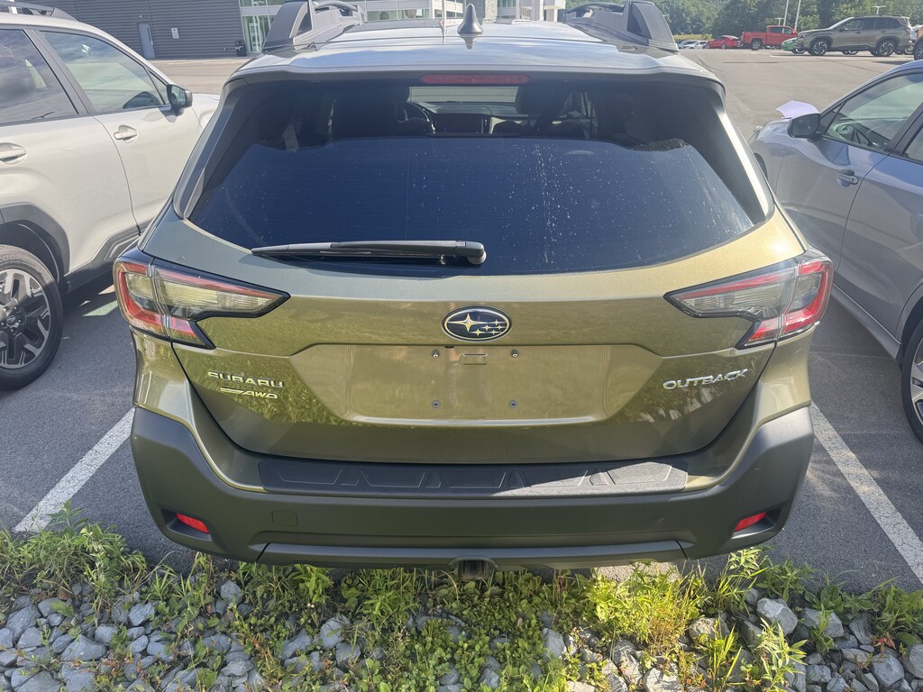Used 2024 Subaru Outback Premium SUV