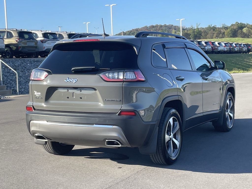 Used 2022 Jeep Cherokee Limited SUV