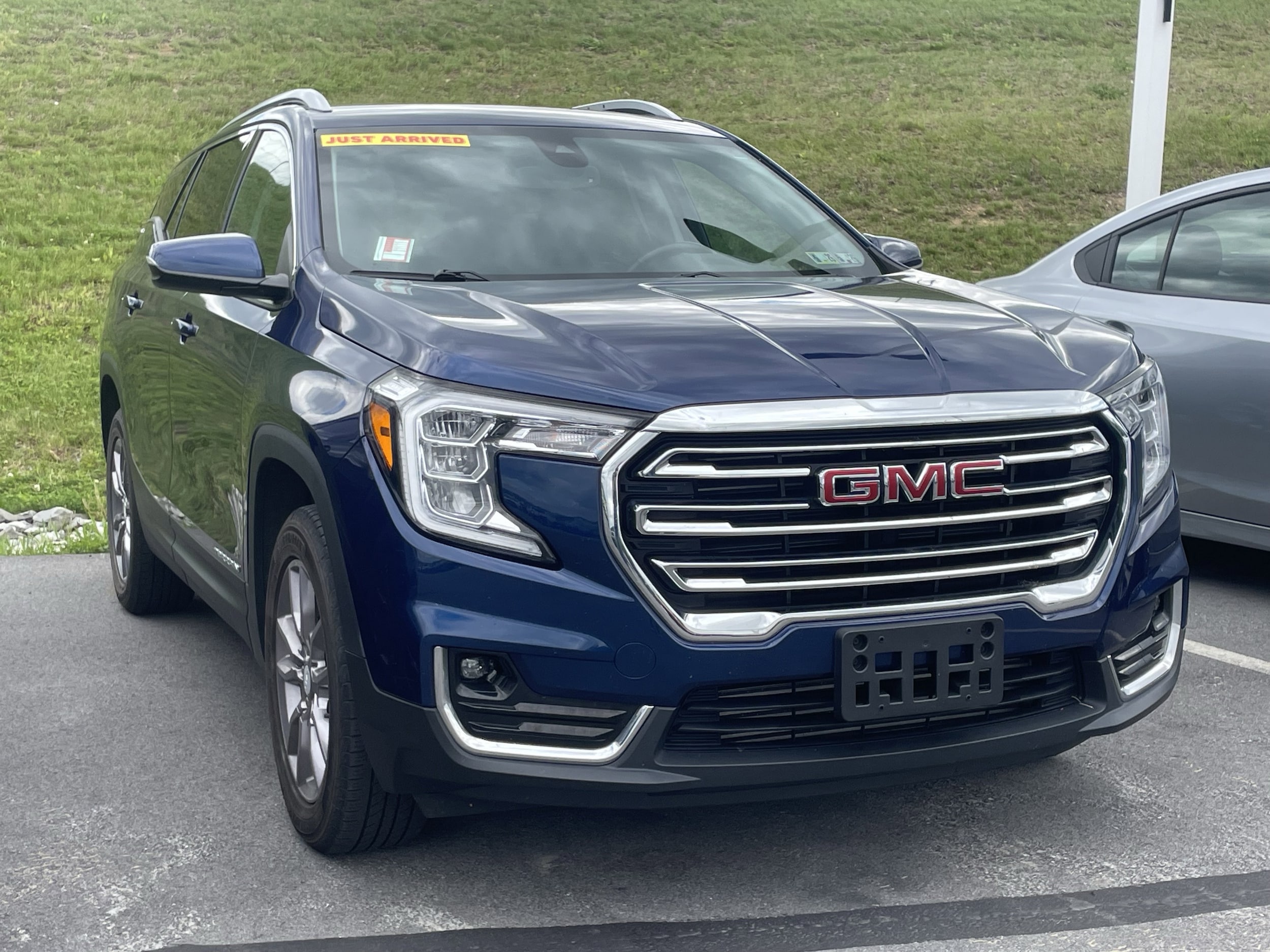 2023 GMC Terrain SLT AWD's photo