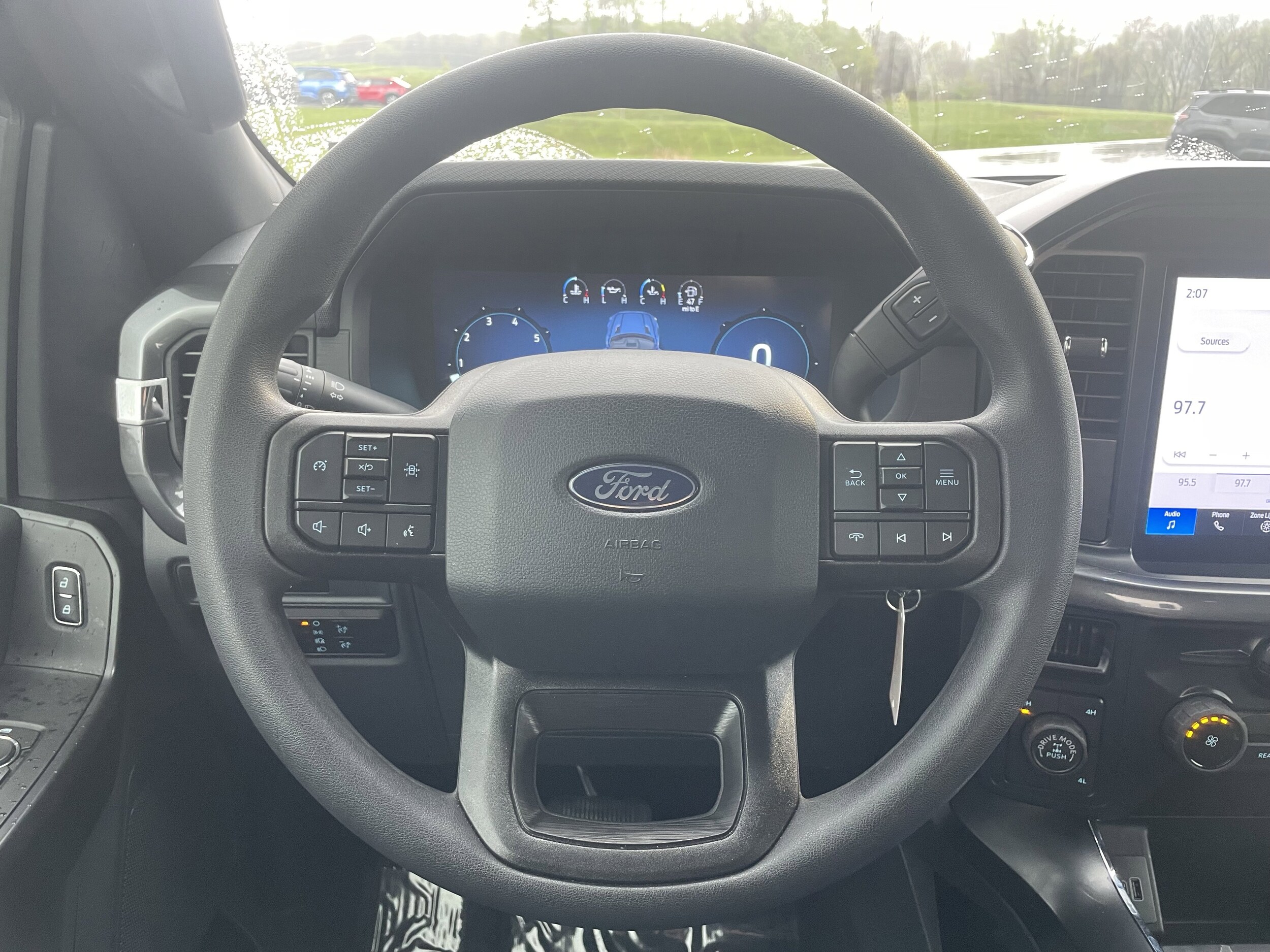 2025 Ford F-150 STX - Photo 17