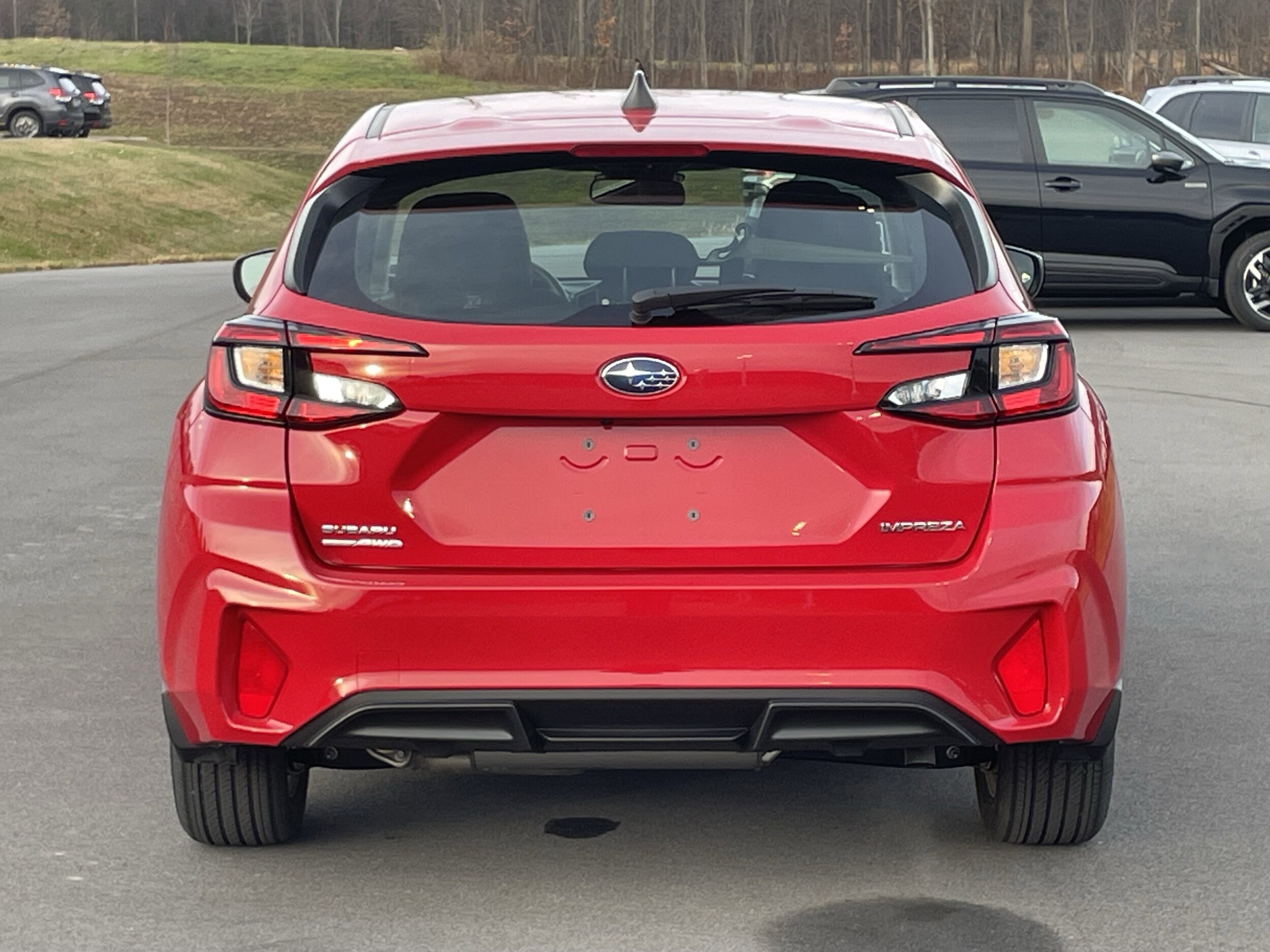 2025 Subaru Impreza Base photo 4