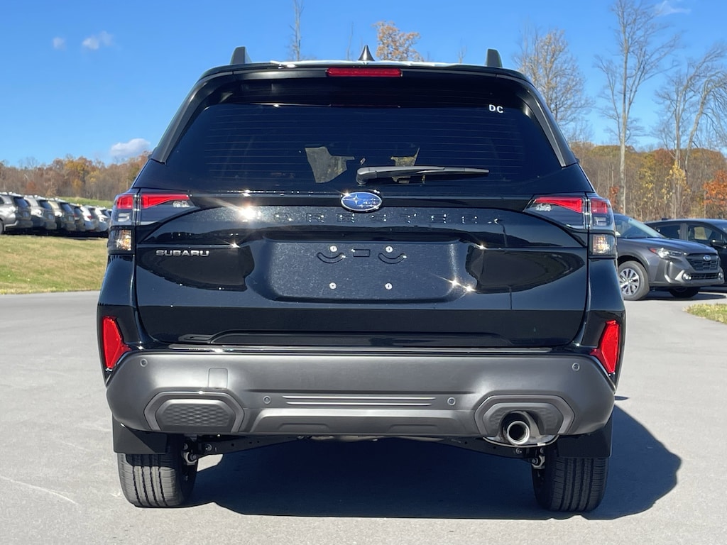 New 2025 Subaru Forester Limited SUV