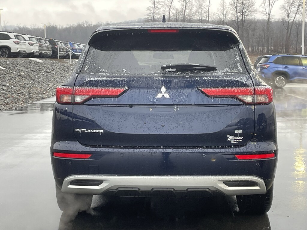 Used 2022 Mitsubishi Outlander CUV