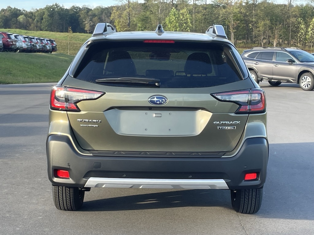 New 2025 Subaru Outback Touring SUV