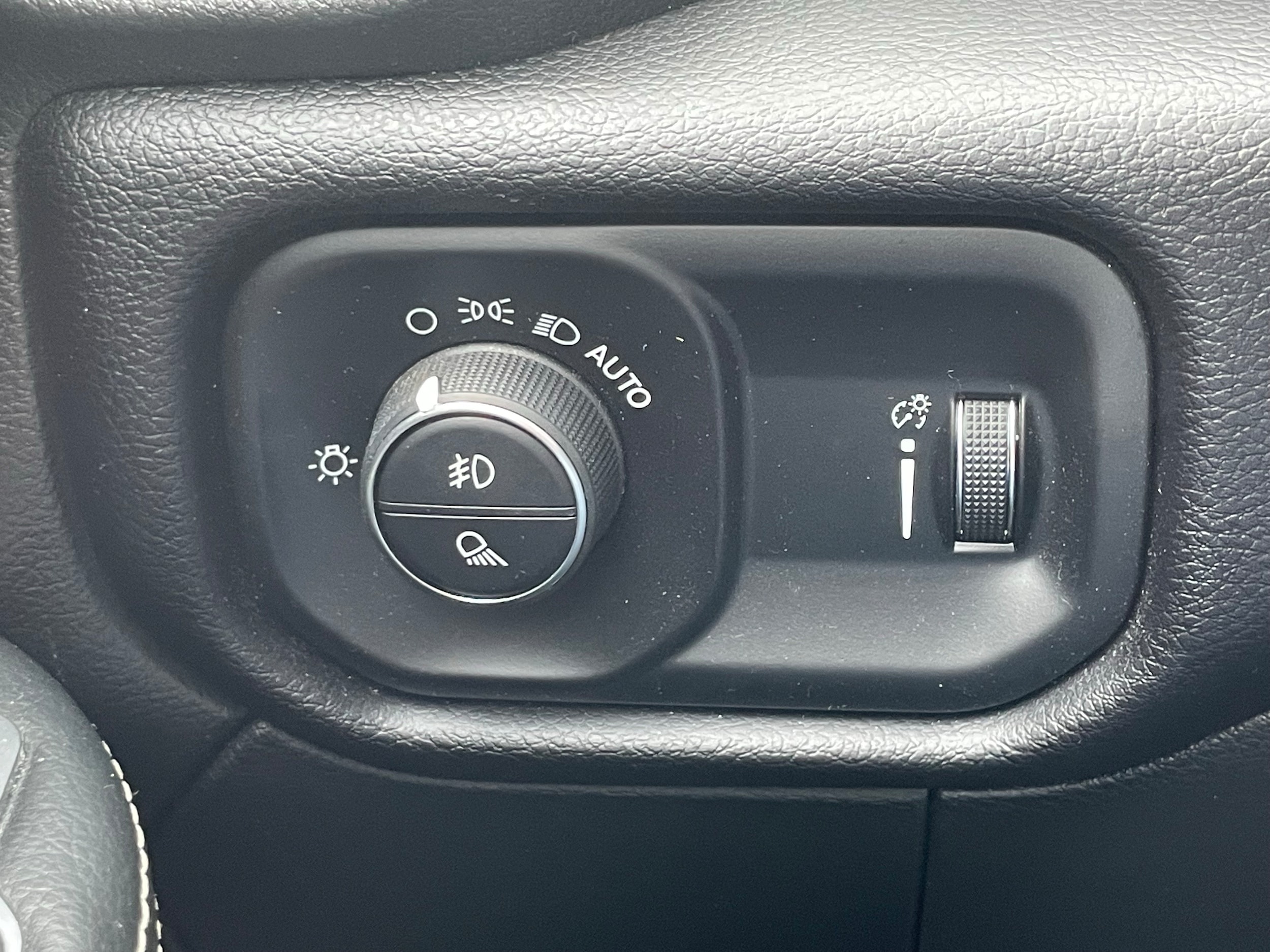 2024 RAM Ram 3500 Pickup Big Horn - Photo 28