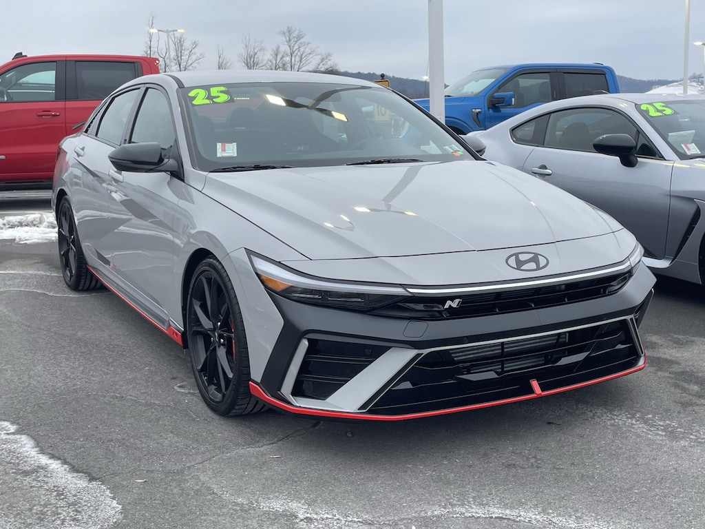 Used 2025 Hyundai Elantra N Base Sedan